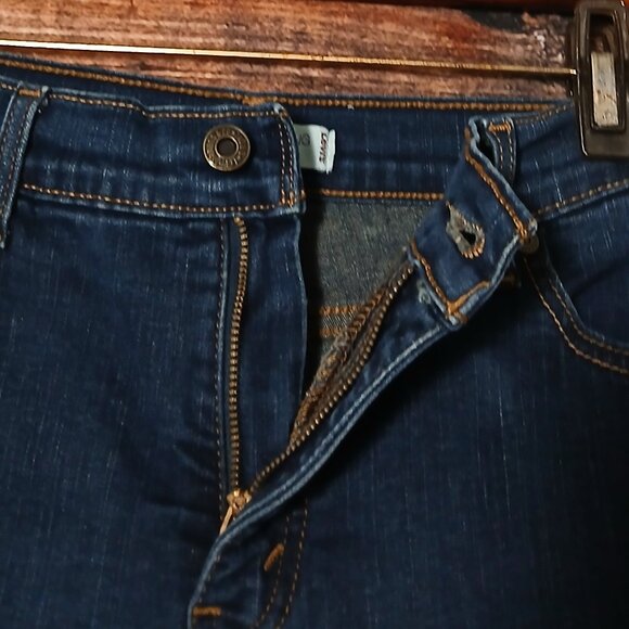 Levi's 512 Jeans Size 12 Perfectly Slimming Straight Leg Blue Denim Stretch - Picture 6 of 10